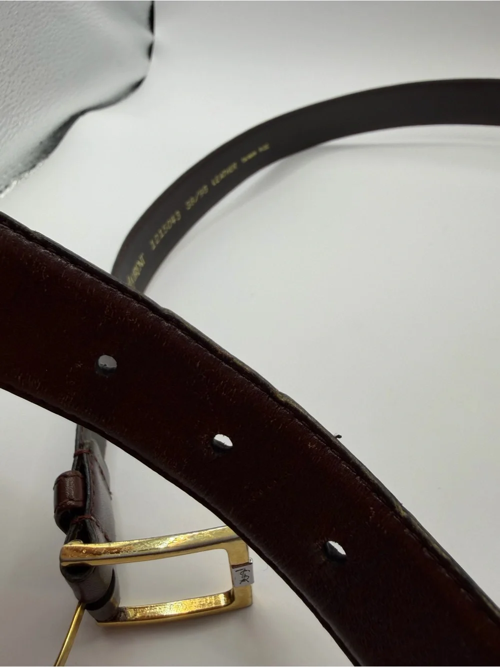 Yves Saint Laurent Vintage Belt size 38 gold buckle